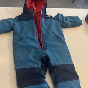 Patagonia Teal and Navy Snowsuit with Red Lining 12-18M